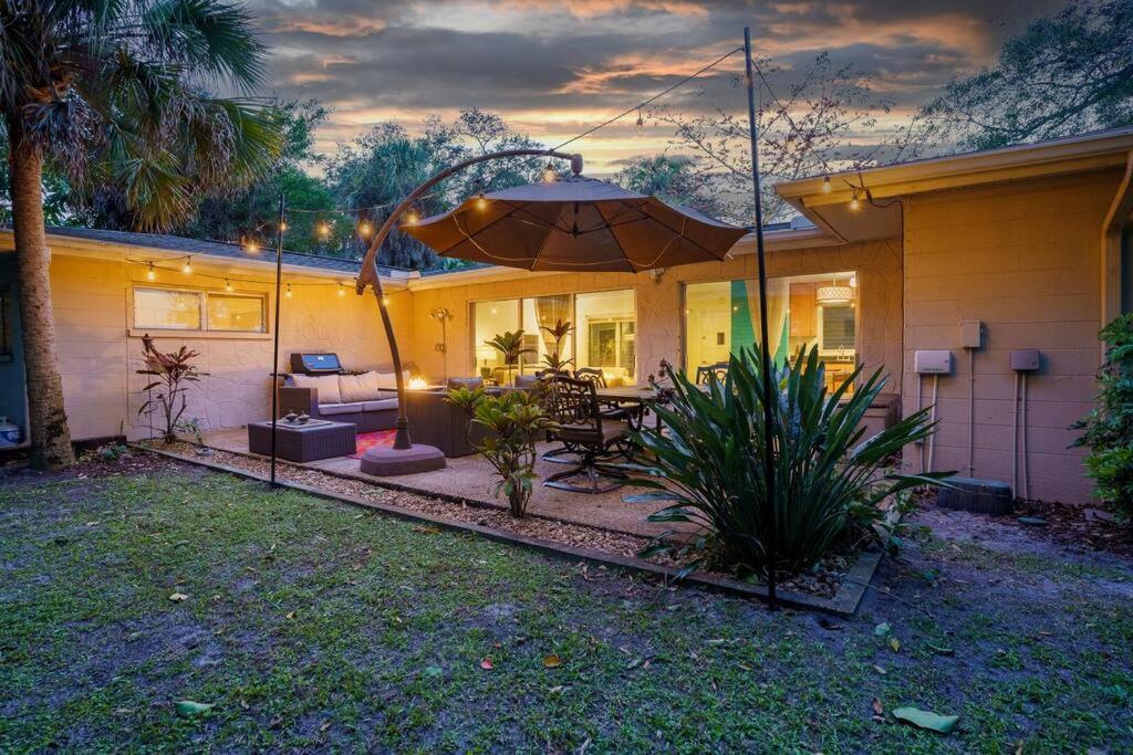 Beautiful Glam Mid-Century 1 Block From Sarasota Bay With Firepit Villa Eksteriør bilde